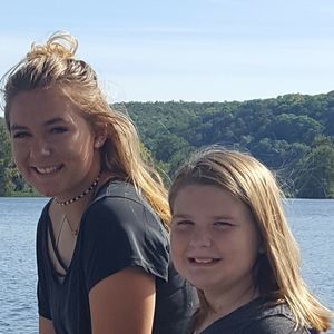 Meet your Posher, Dori